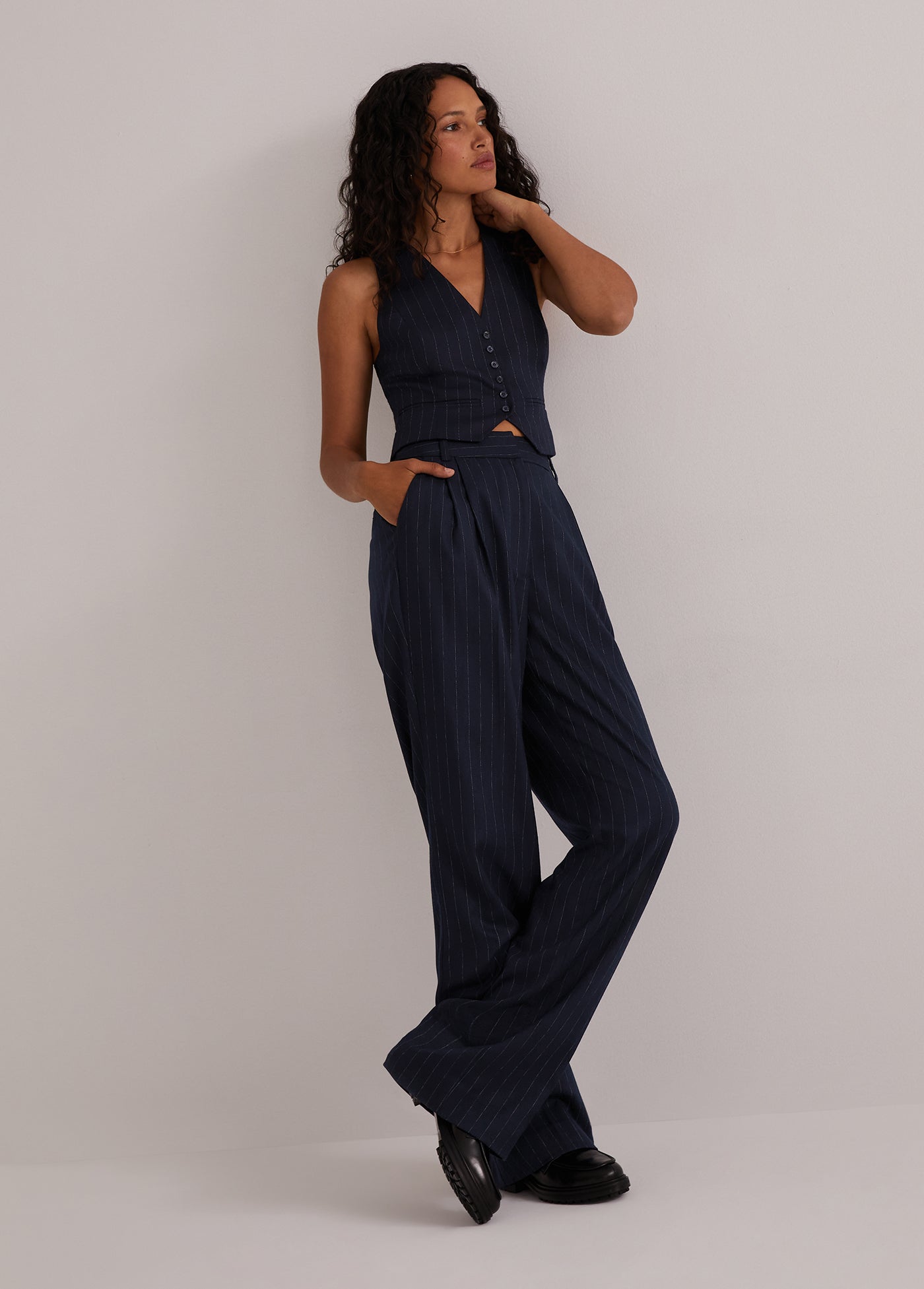 THE PETITE FAVORITE PANT