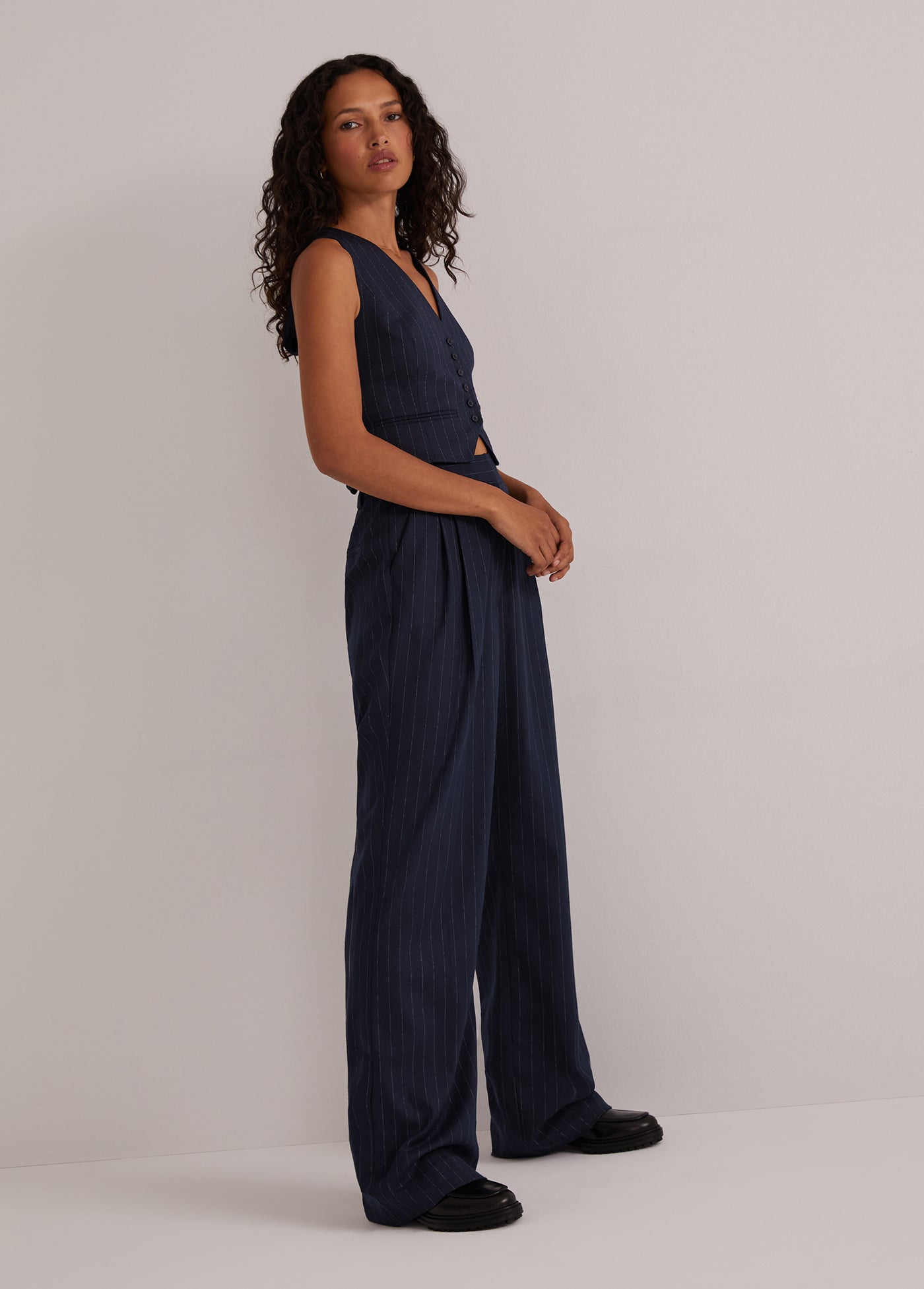 THE PETITE FAVORITE PANT