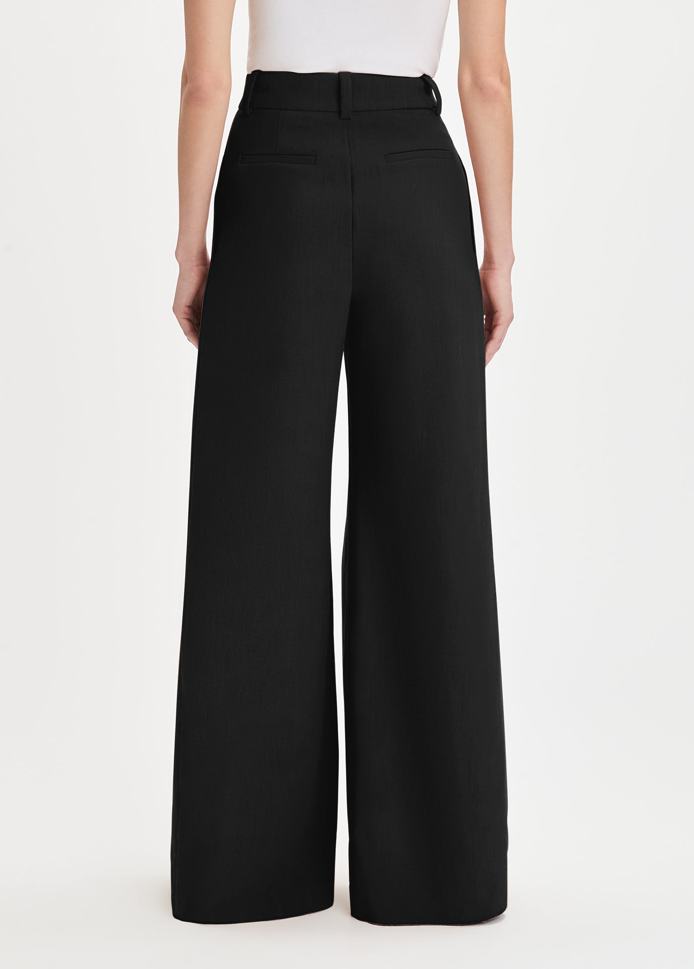 THE PLEATS FOR DAYS PANT