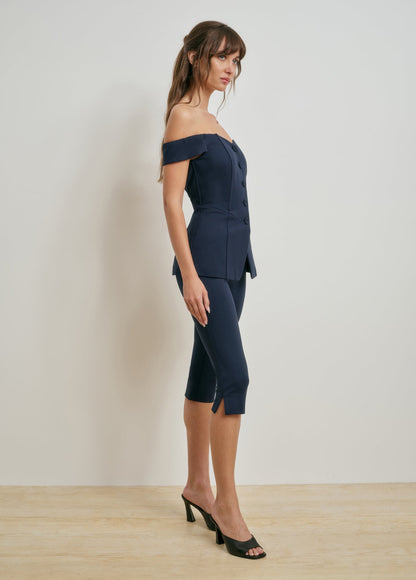 THE CARRIE CAPRI