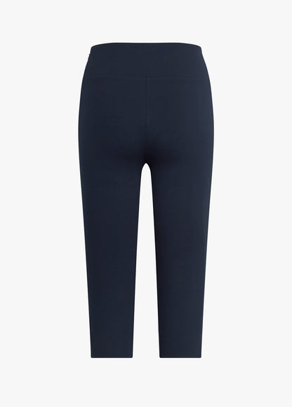 THE CARRIE CAPRI