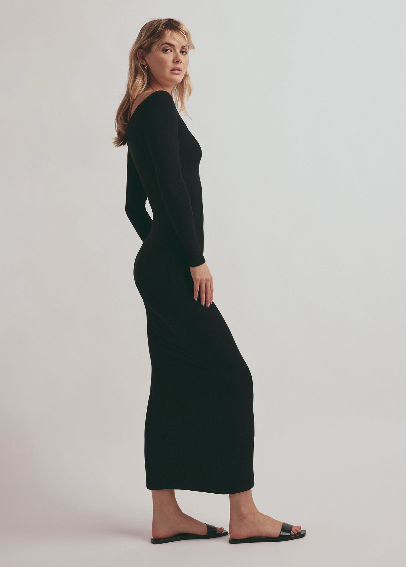 THE SARA DRESS
