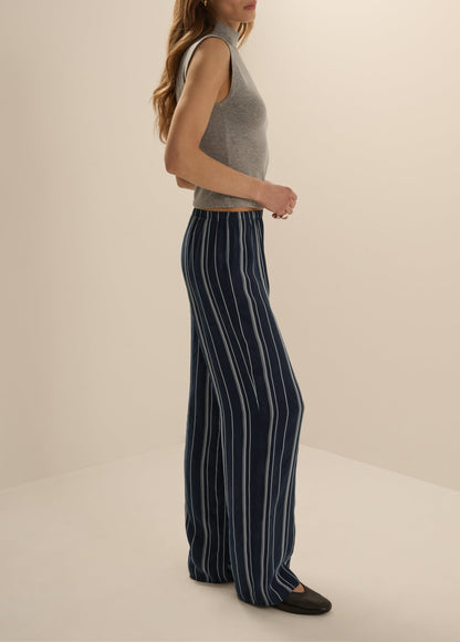 THE HERITAGE MOCKNECK TOP