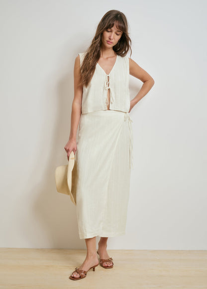 THE INVISIBLE STRING SKIRT