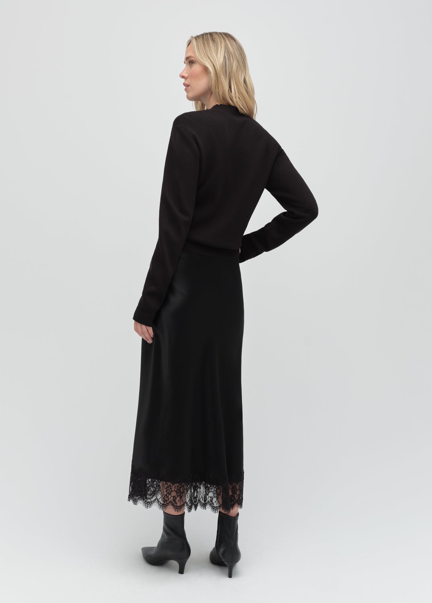 THE LONG SLEEVE WHITNEY TOP