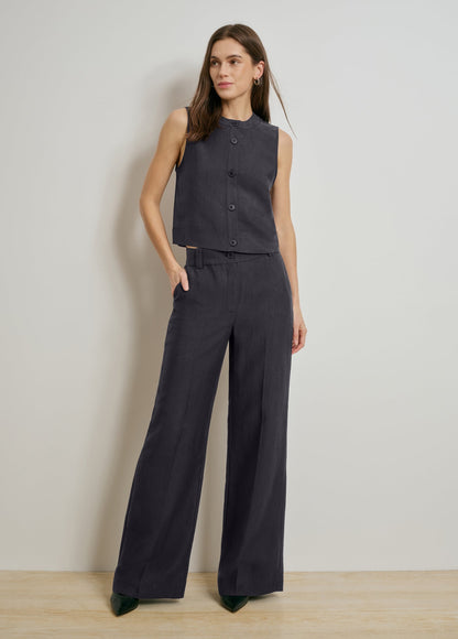 THE FINE LINE TOP
