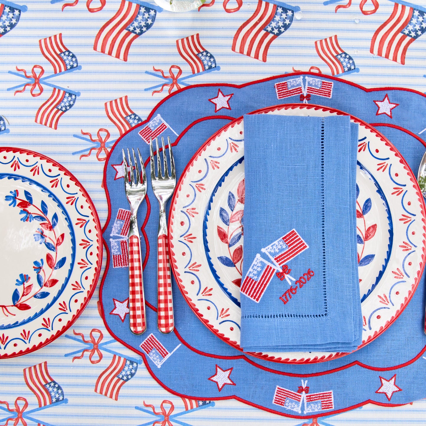 Blue & Red Josephine Starter Plate (Set of 4)