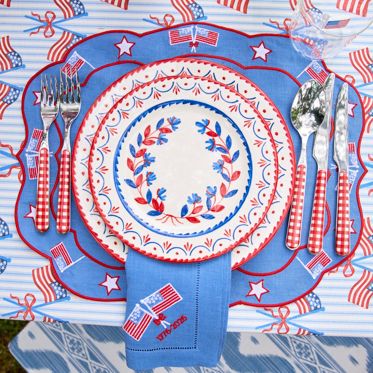 Blue & Red Josephine Starter Plate (Set of 4)