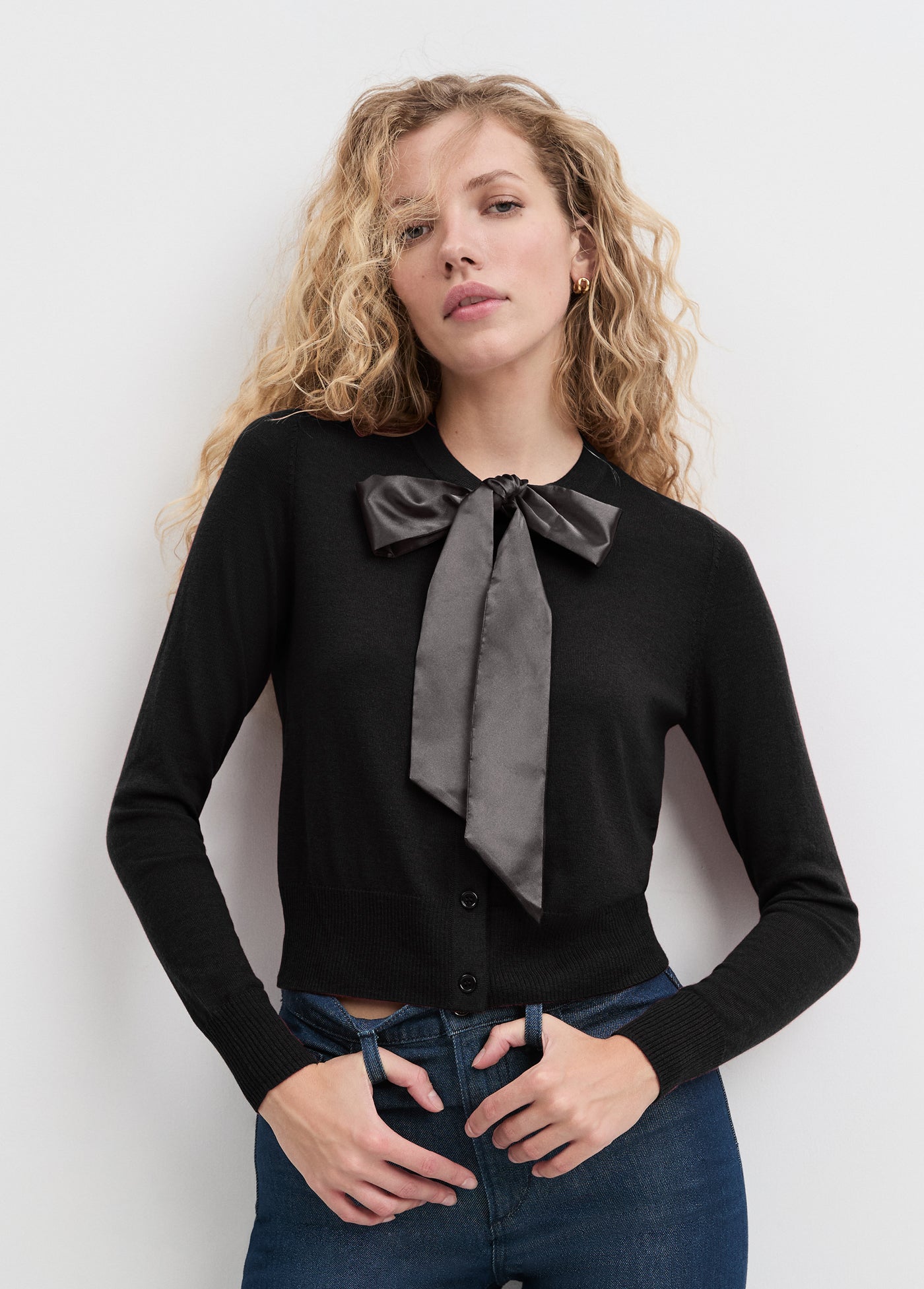 THE TAKE A BOW CARDIGAN