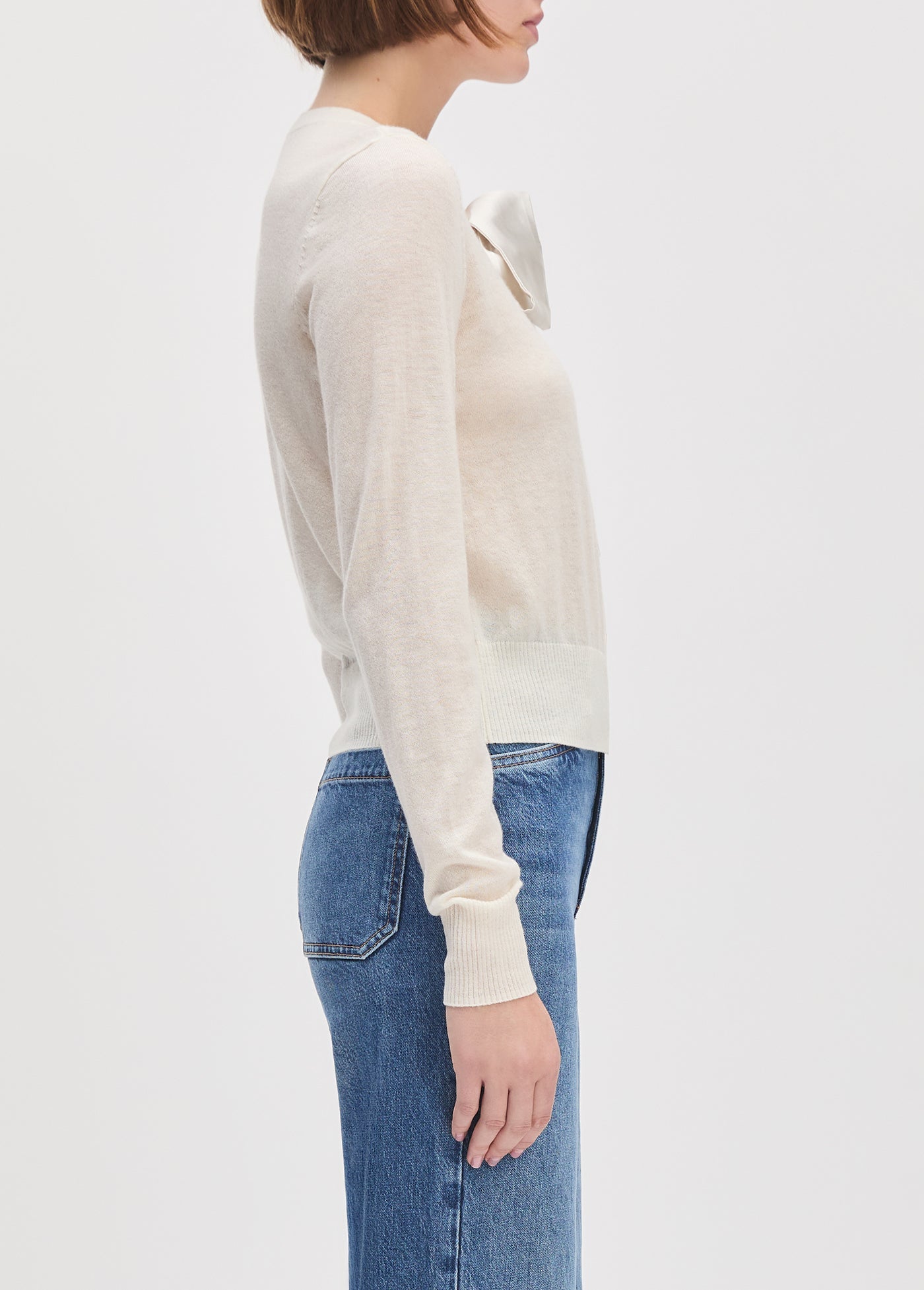 THE TAKE A BOW CARDIGAN