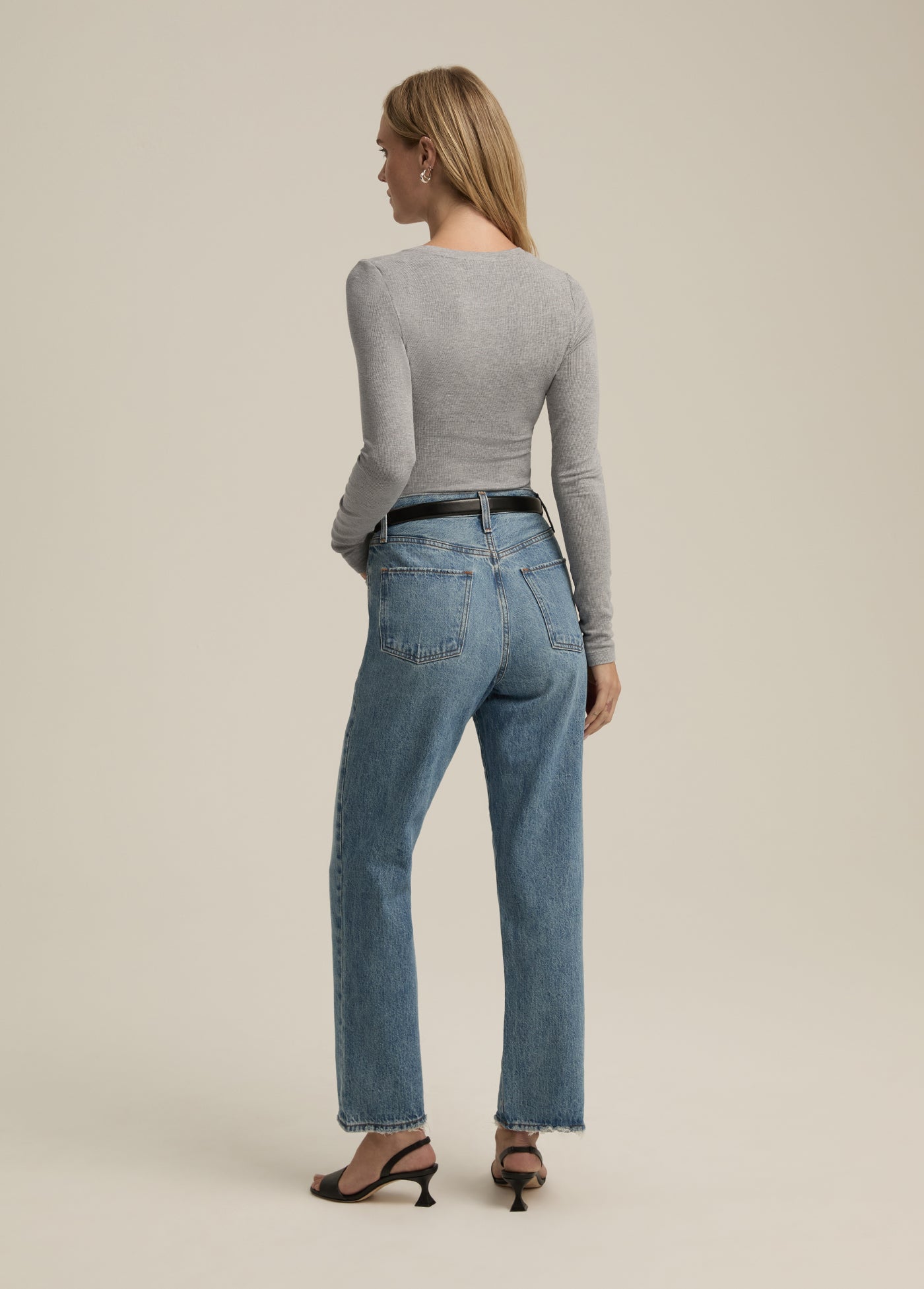 THE RIBBED LONG SLEEVE