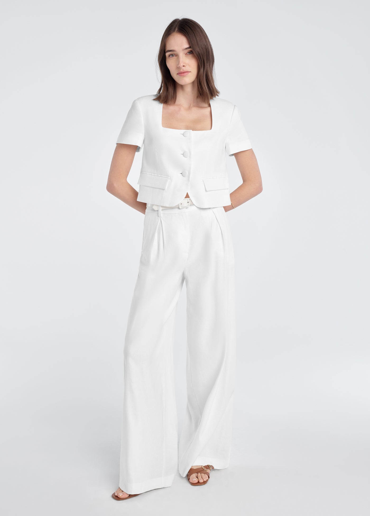 THE MAYFAIR LINEN TOP