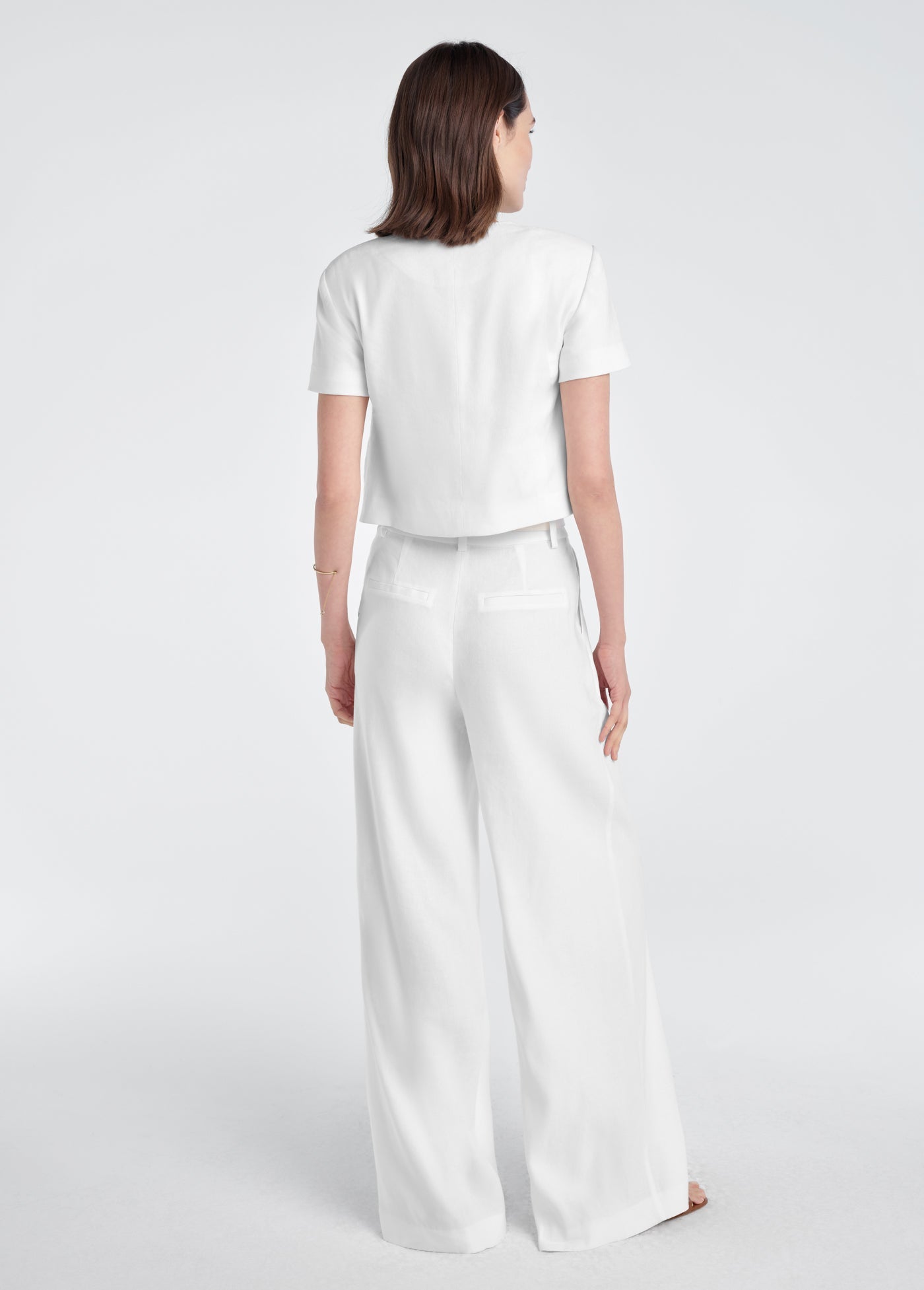 THE MAYFAIR LINEN TOP