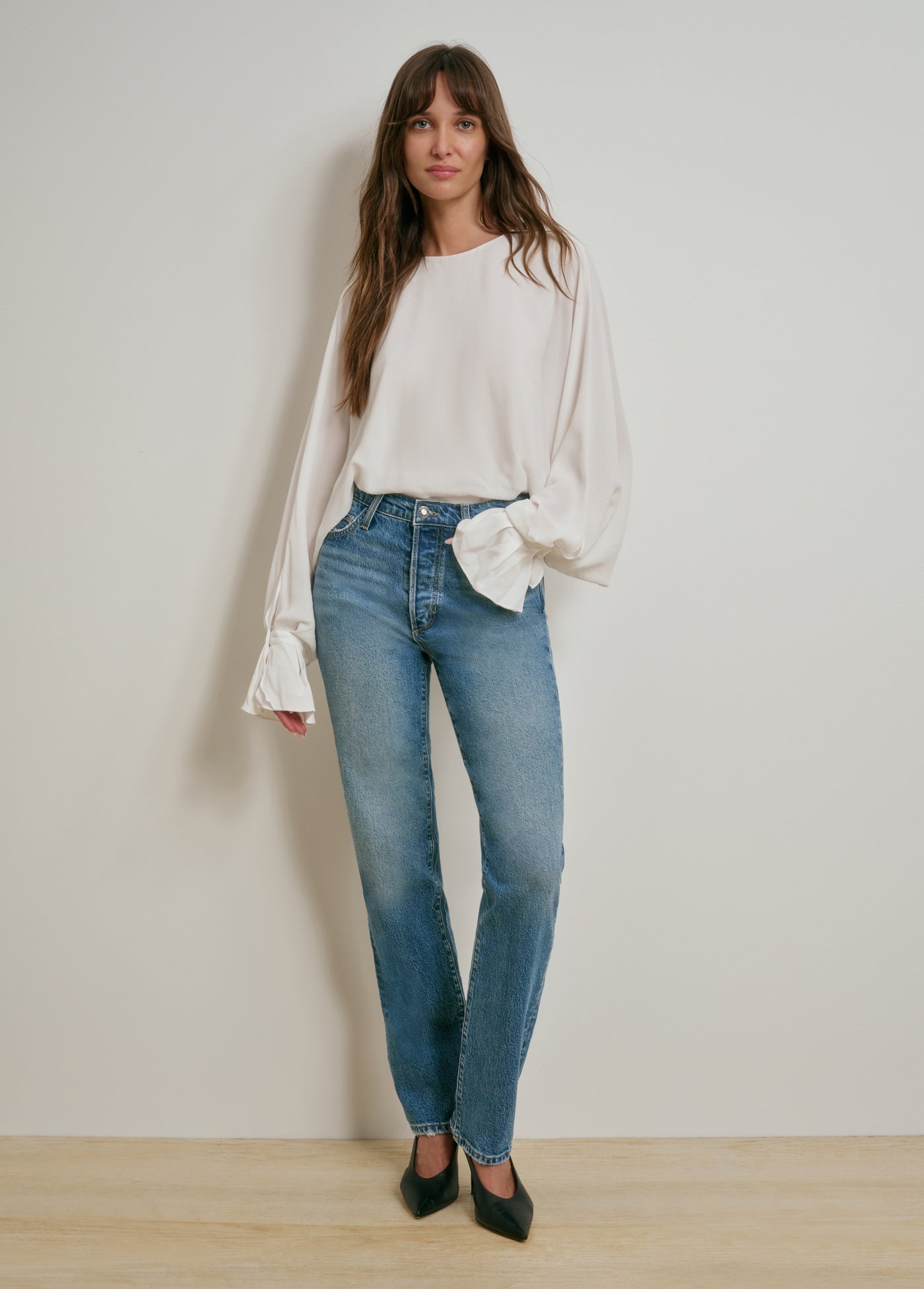 THE JEN MID RISE SLIM STRAIGHT