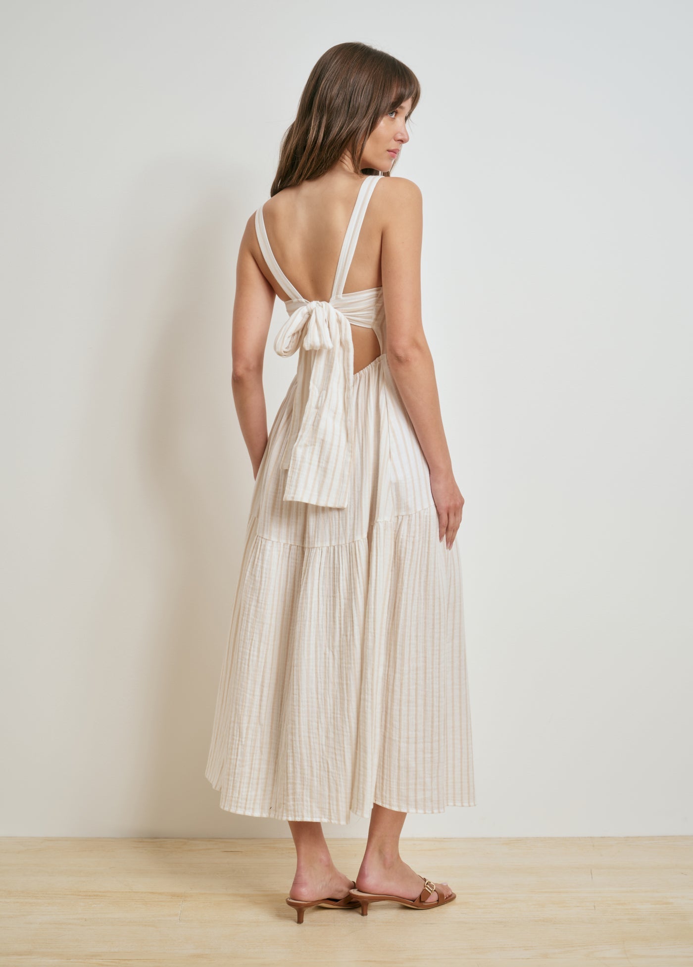 THE GO TO DRESS