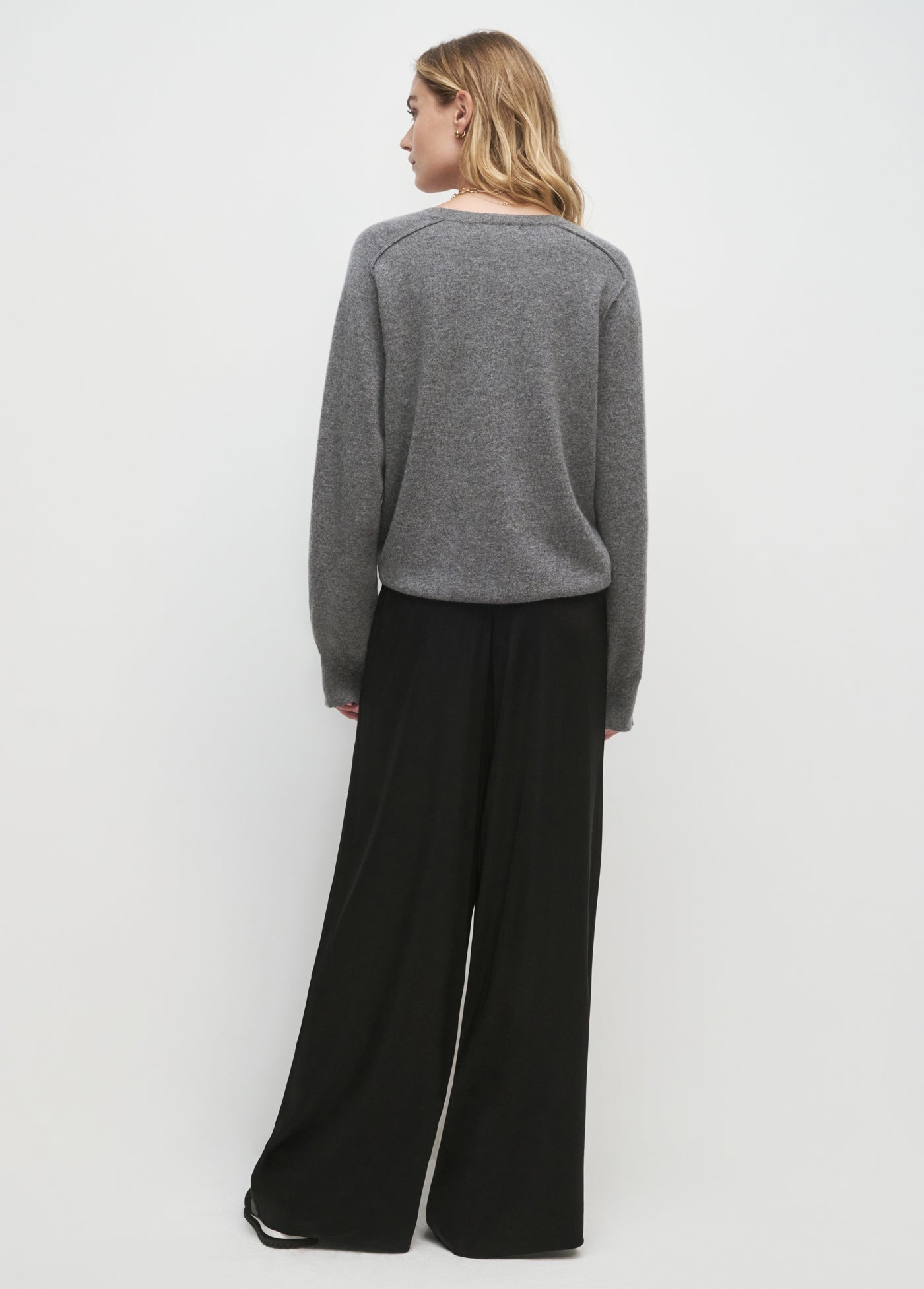 THE RYANN SWEATER