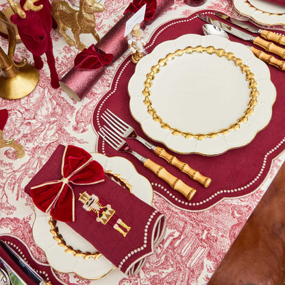 Gold Laurel Dinner Plates (Set of 4)
