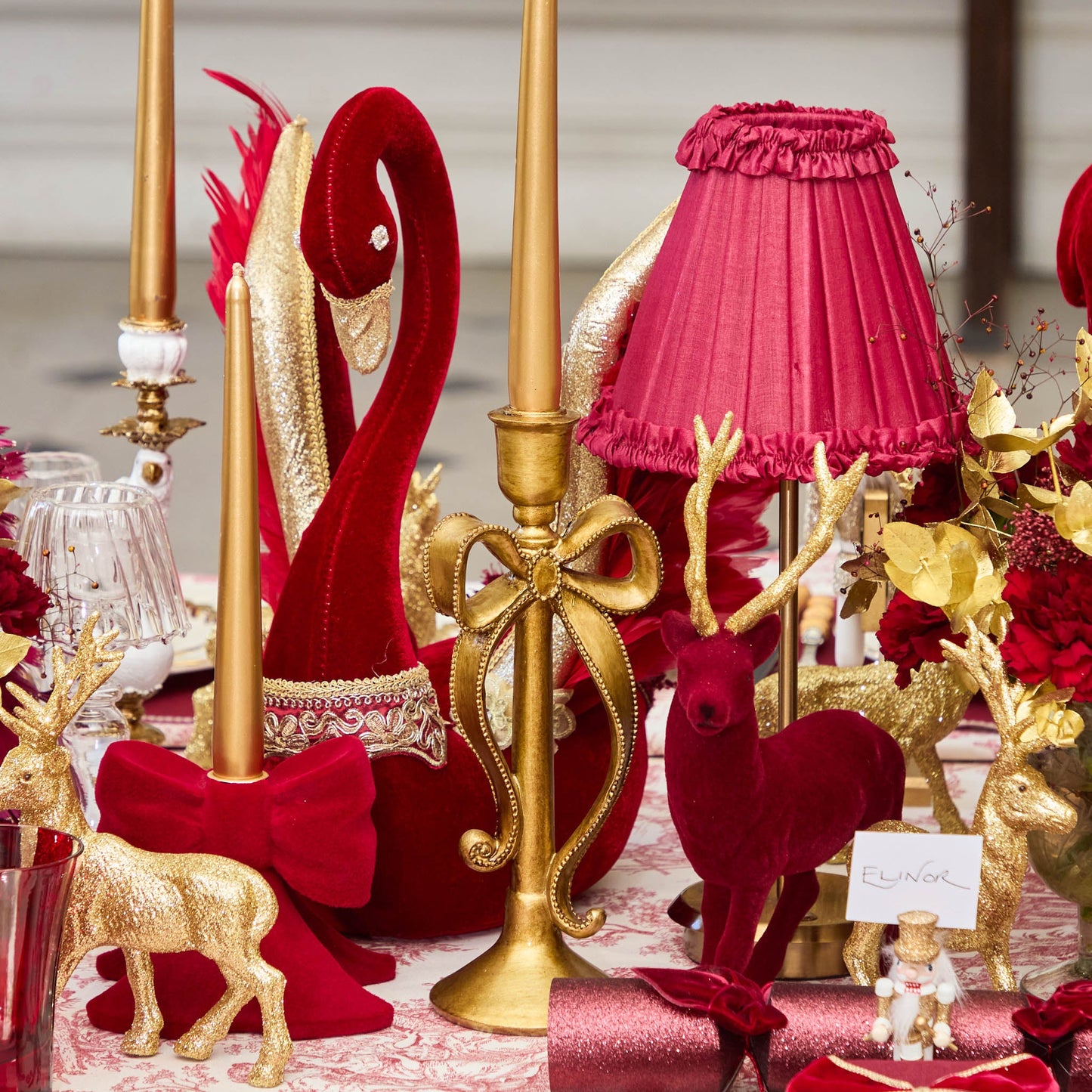 Whimsical Gold Bow Candle Holders (Pair)