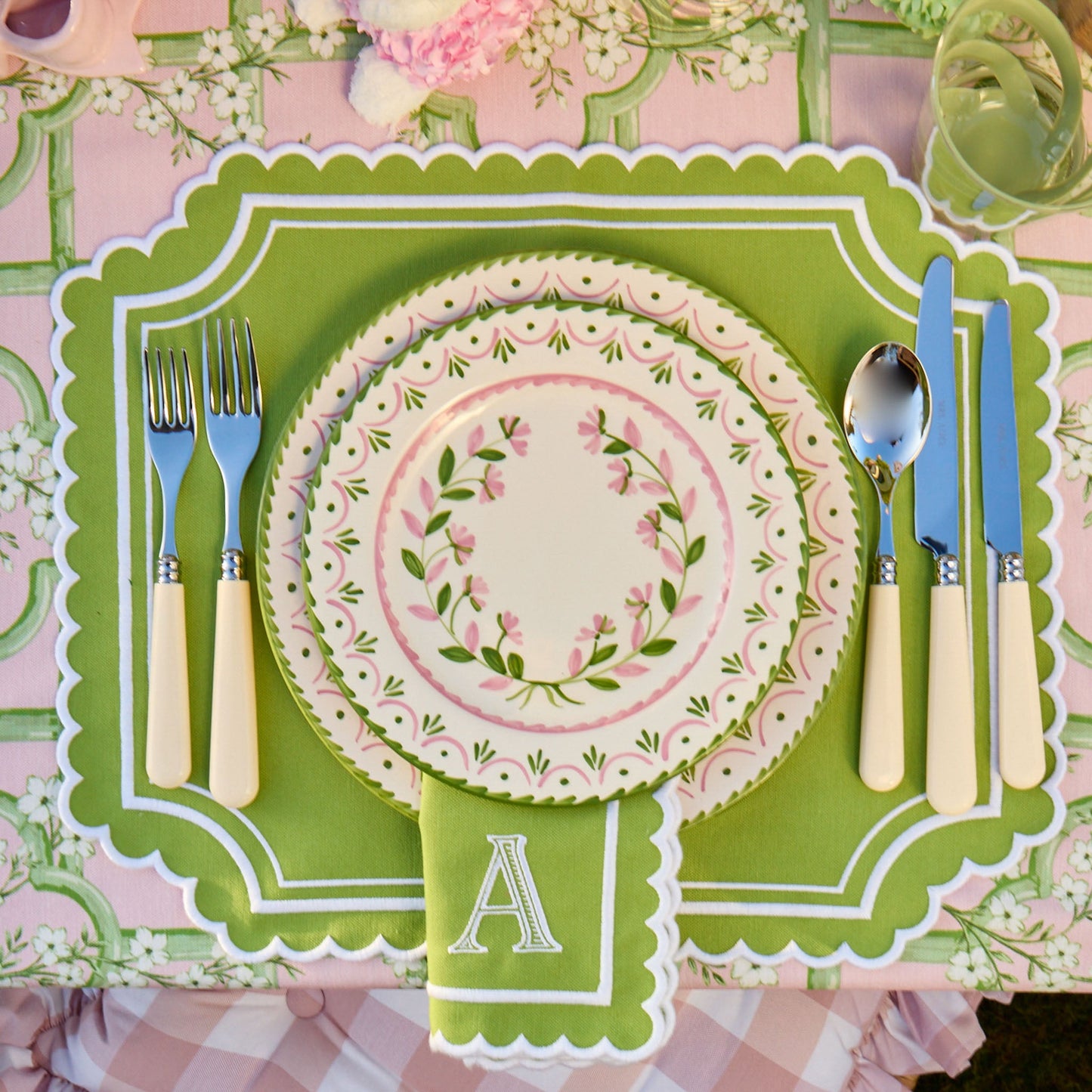 Green & Pink Josephine Garland Starter Plates (Set of 4)