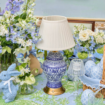Chinoiserie Rechargeable Lamp with Cream Shade (22cm)