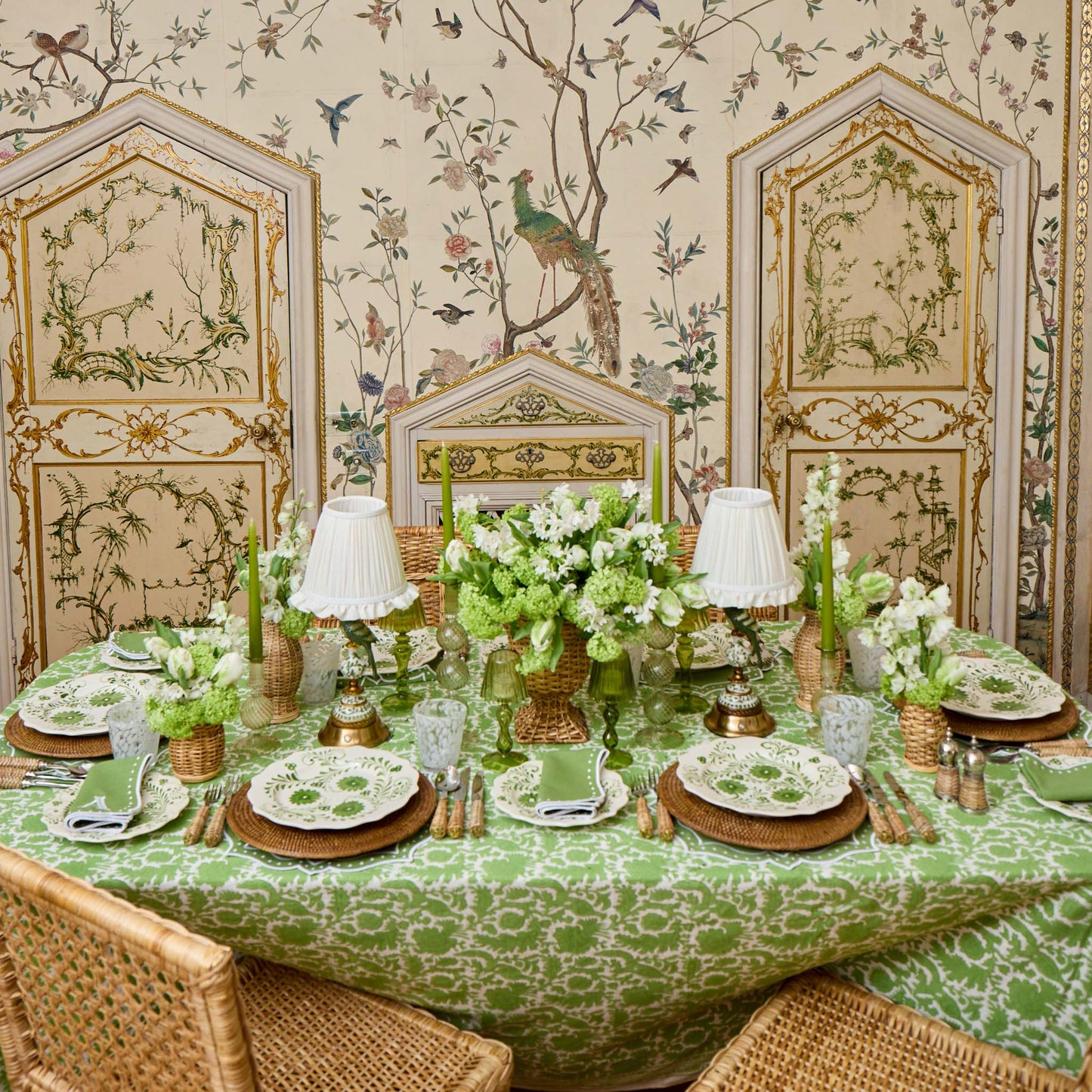 Evergreen Flowers Dinner Plate