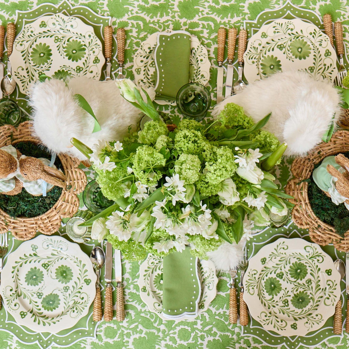 Evergreen Flowers Dinner Plate