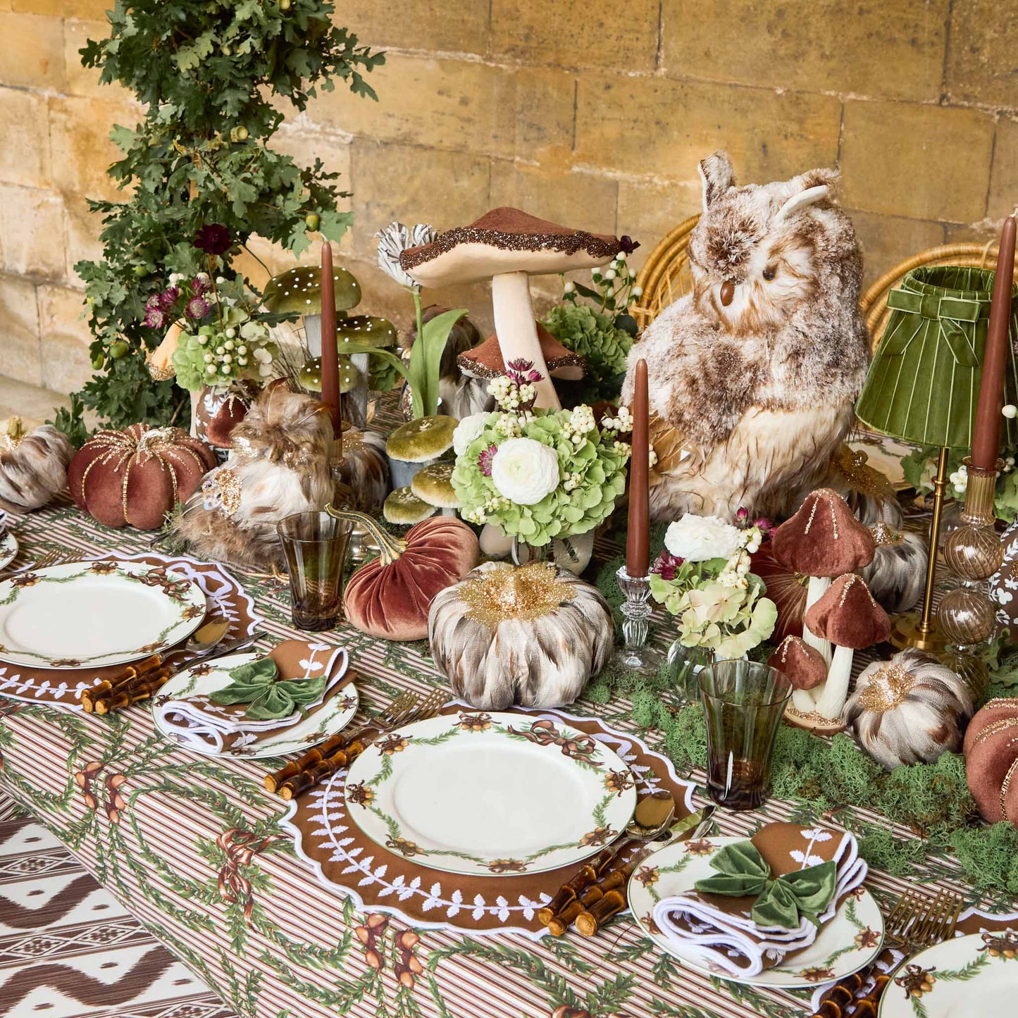 Acorn Garland Dinner Plate (Set of 4)