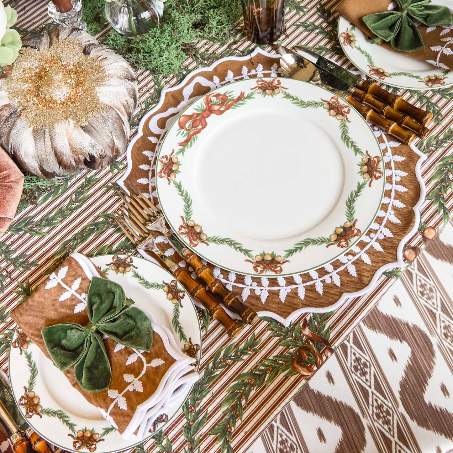 Acorn Garland Dinner Plate (Set of 4)