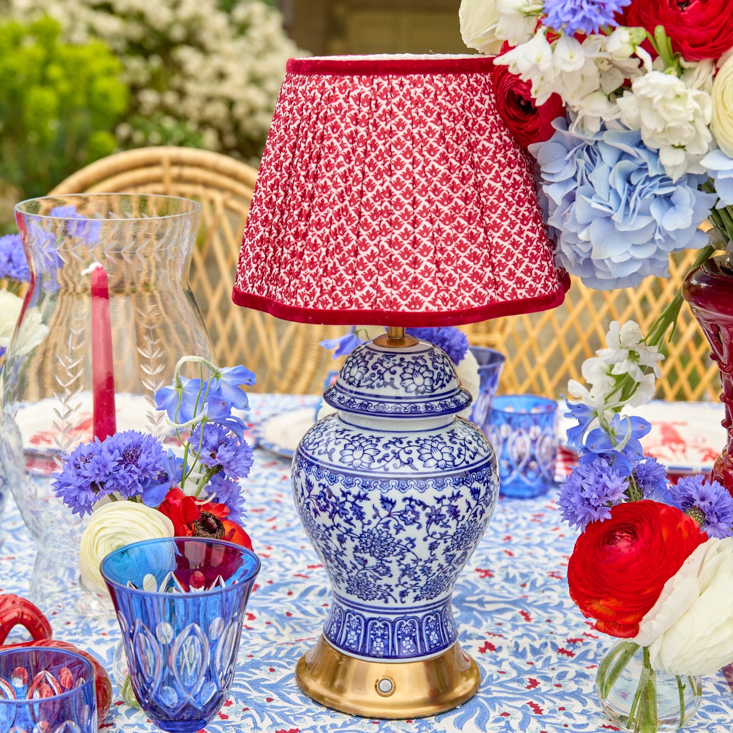 Chinoiserie Rechargeable Lamp with Red Lotus Shade (22cm)