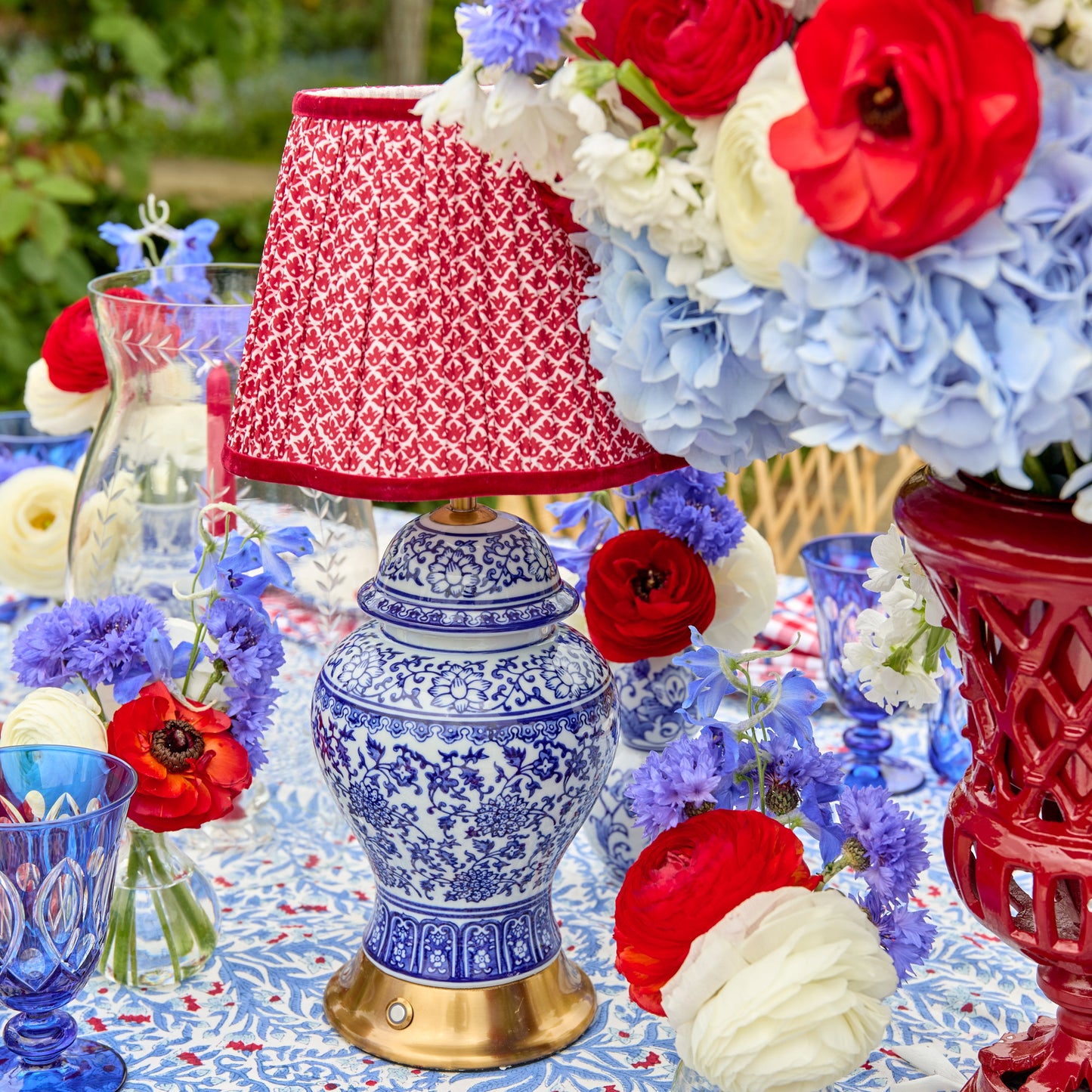 Chinoiserie Rechargeable Lamp with Red Lotus Shade (22cm)
