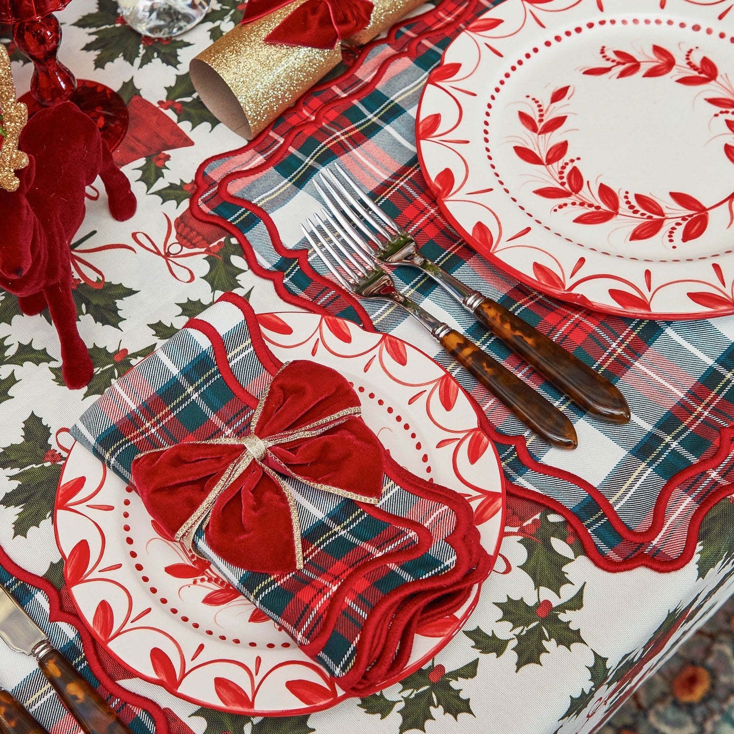Red Gold Trimmed Velvet Napkin Bows (Set of 4)