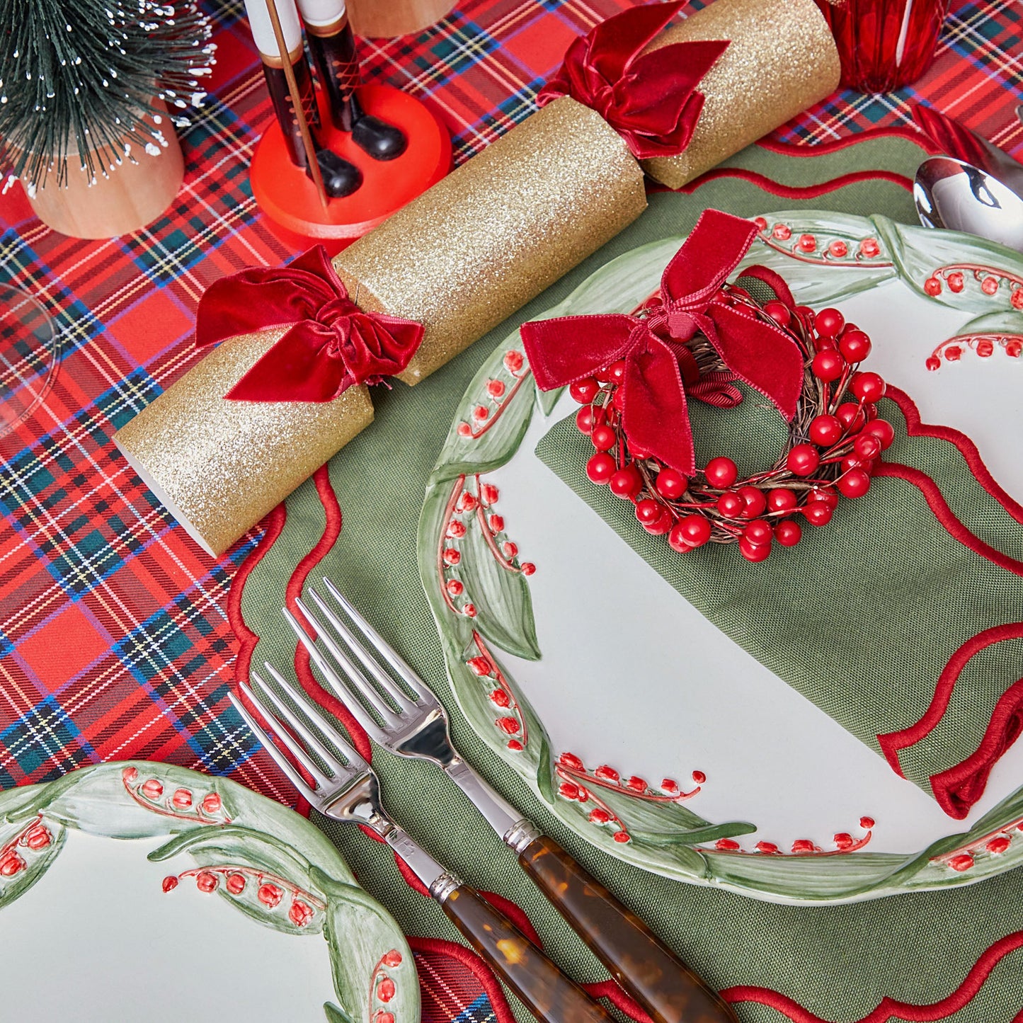 Green & Red Katherine Placemats & Napkins (Set of 4)