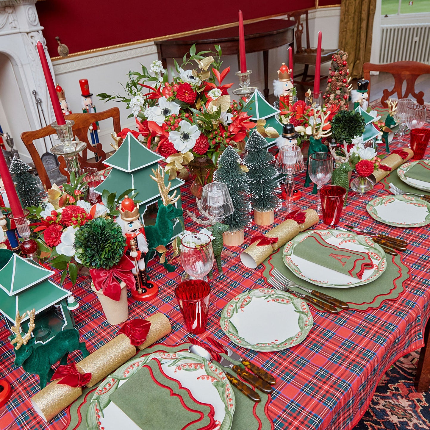 Green & Red Katherine Placemats & Napkins (Set of 4)