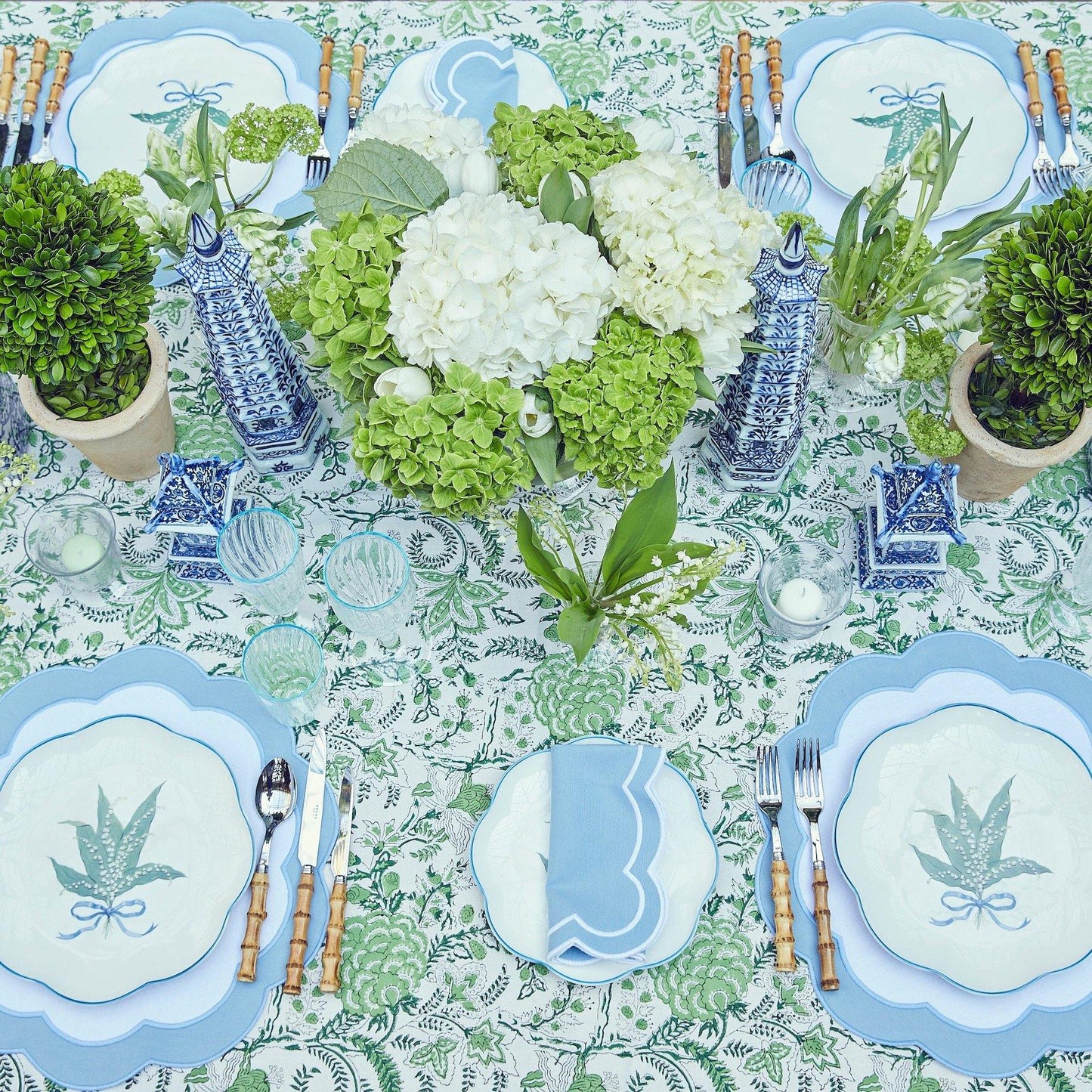 Blue Serena Appliqué Napkins (Set of 4)