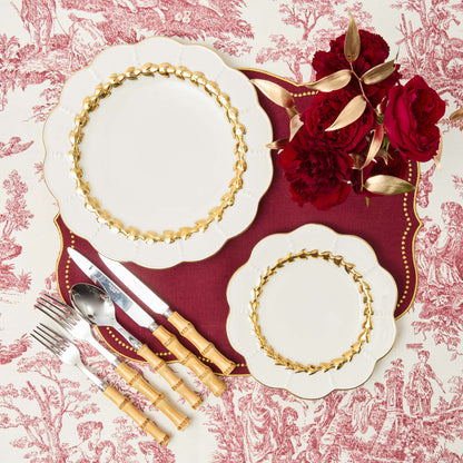 Gold Laurel Starter Plates (Set of 4)