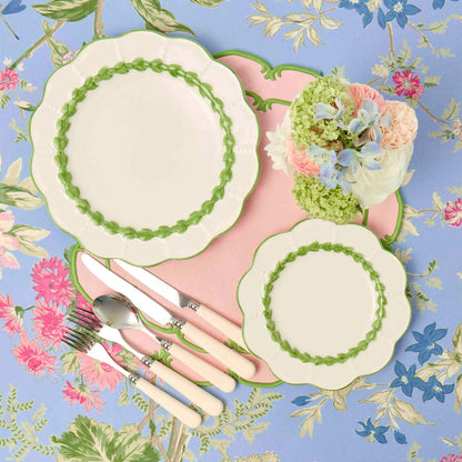 Green Laurel Dinner & Starter Plates (Set of 8)