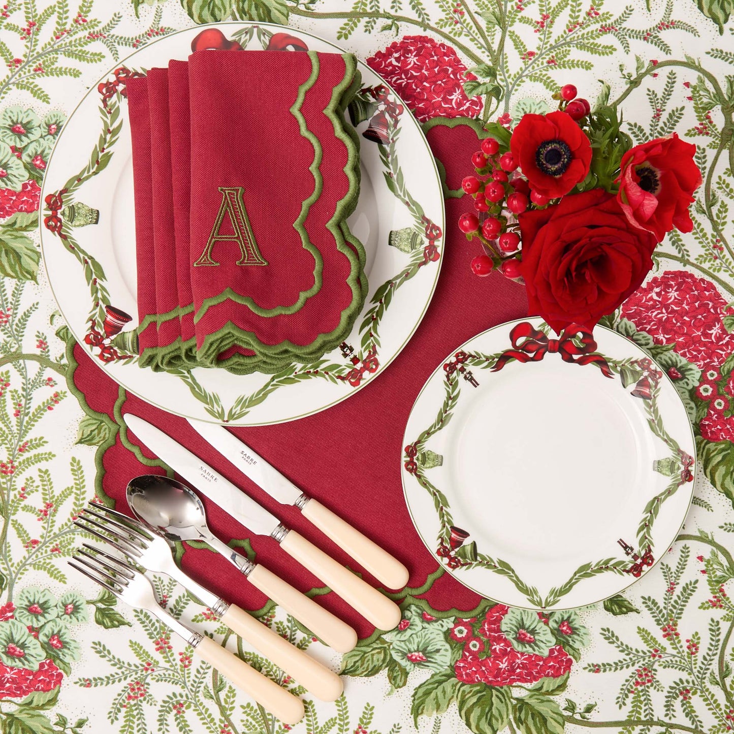 Red & Green Lily Placemats (Set of 4)
